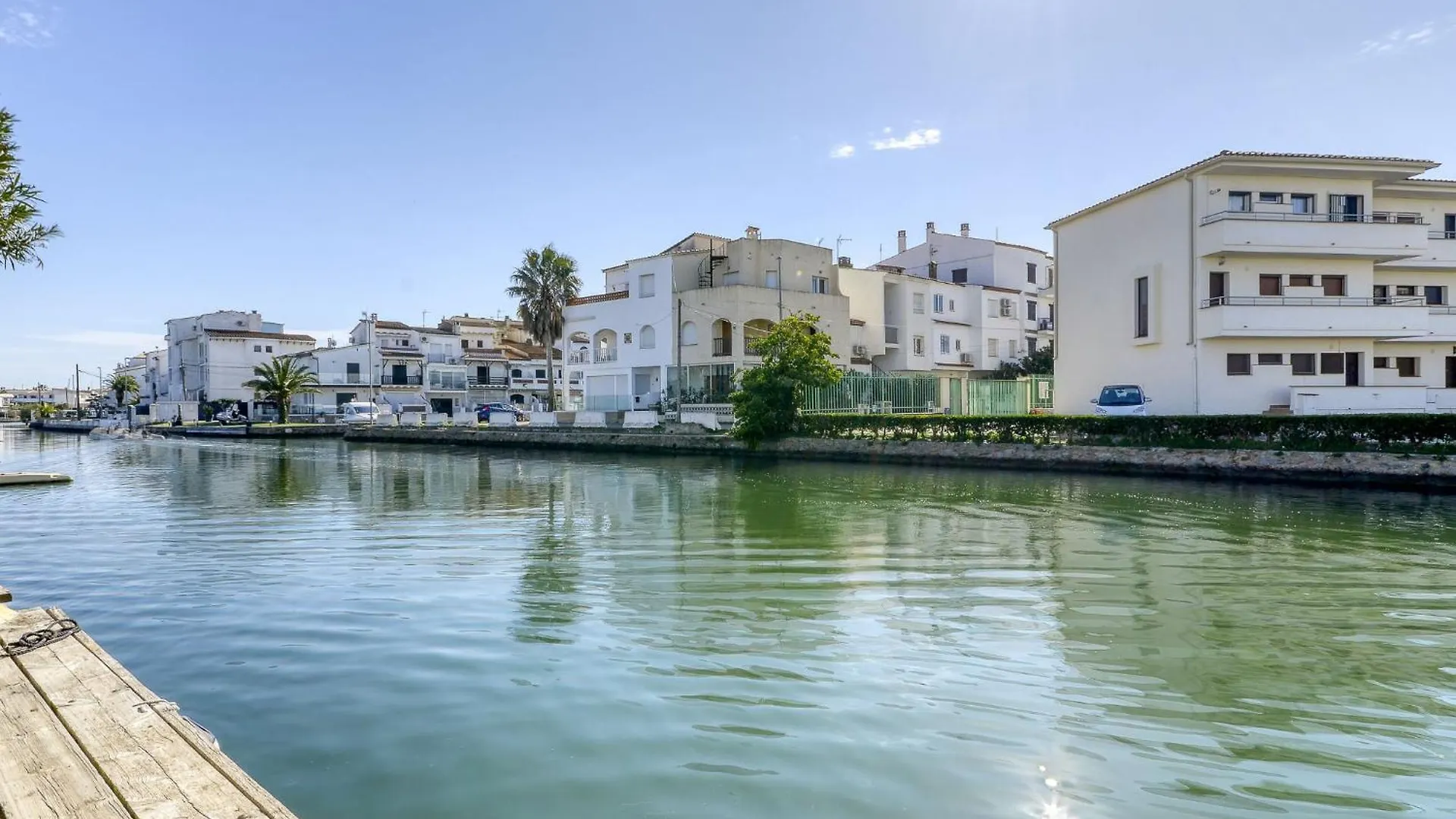 Holiday Home Delfin By Interhome Empuriabrava