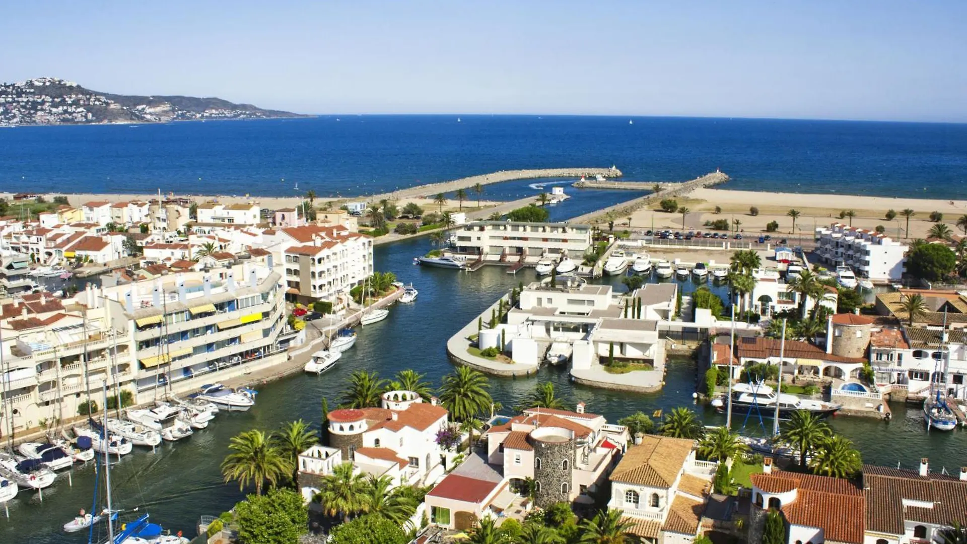 Holiday Home Delfin By Interhome Empuriabrava